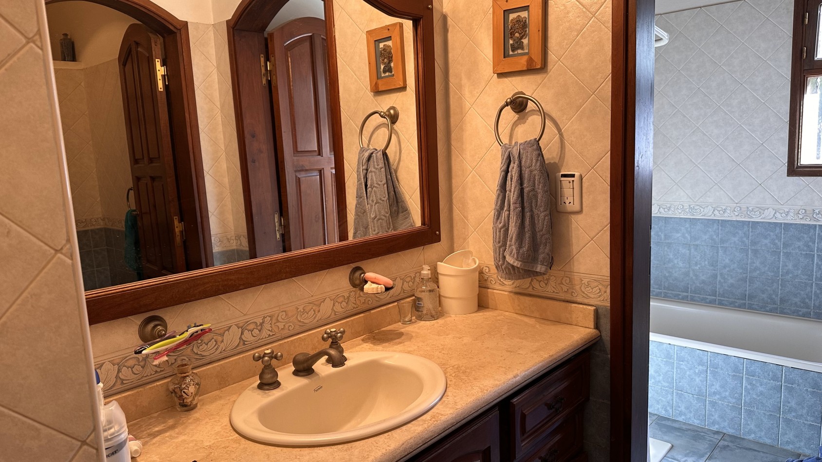 Casa estilo colonial en Mendiolaza 