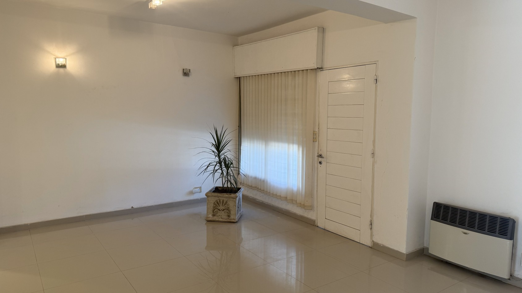 Casa con pileta y quincho a pasos del Cordoba Shopping