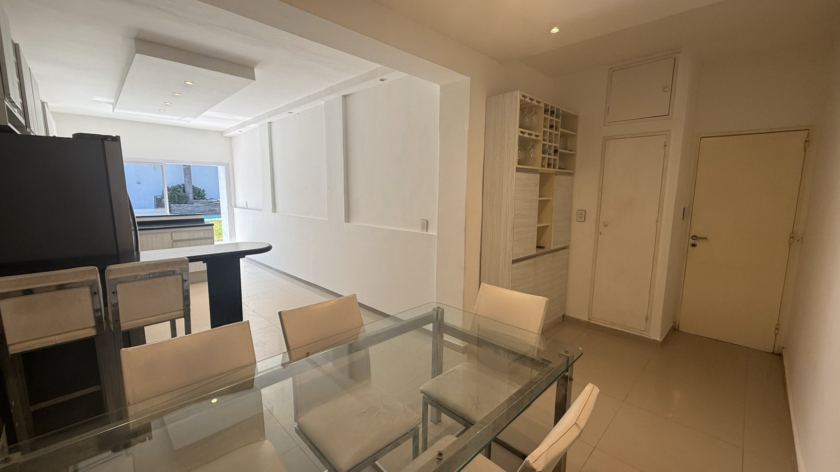 Casa con pileta y quincho a pasos del Cordoba Shopping