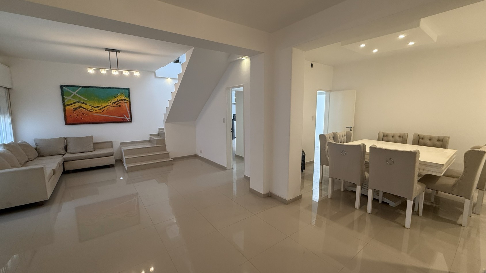 Casa con pileta y quincho a pasos del Cordoba Shopping