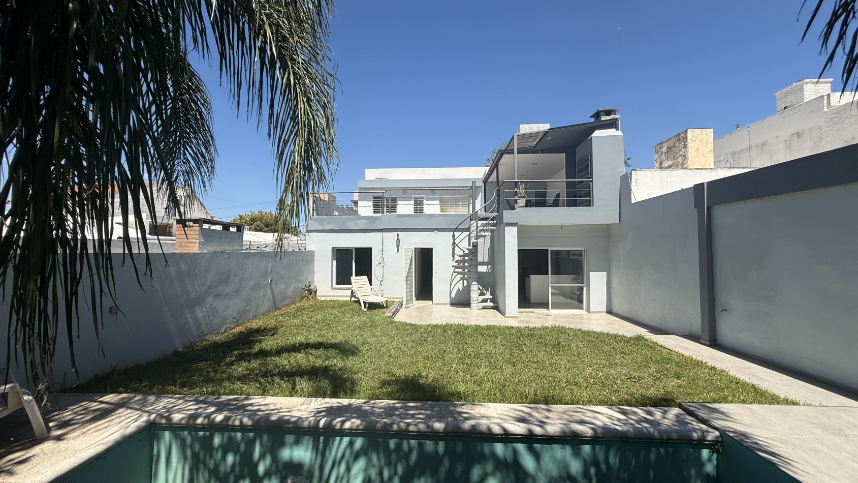 Casa con pileta y quincho a pasos del Cordoba Shopping