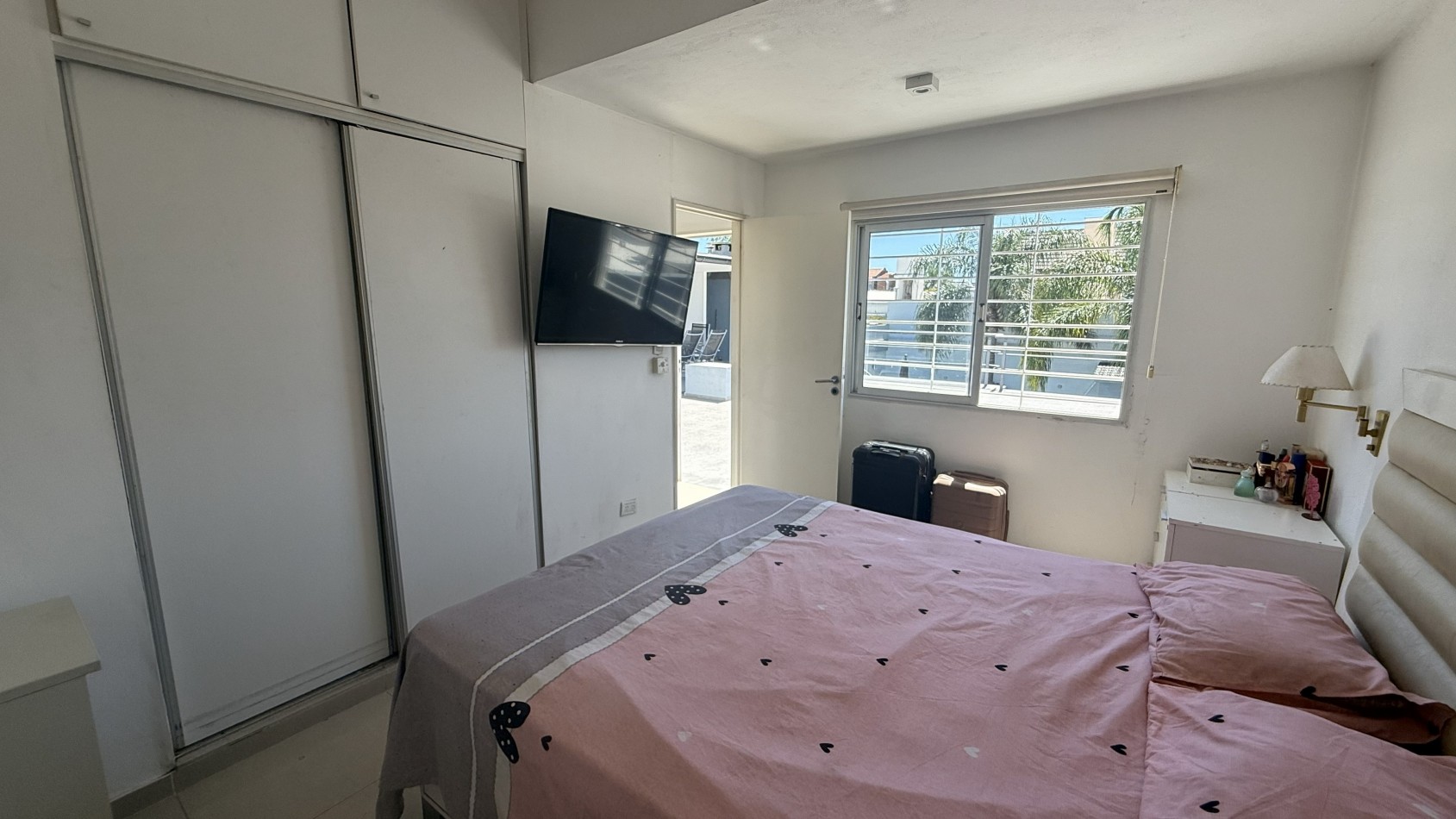 Casa con pileta y quincho a pasos del Cordoba Shopping