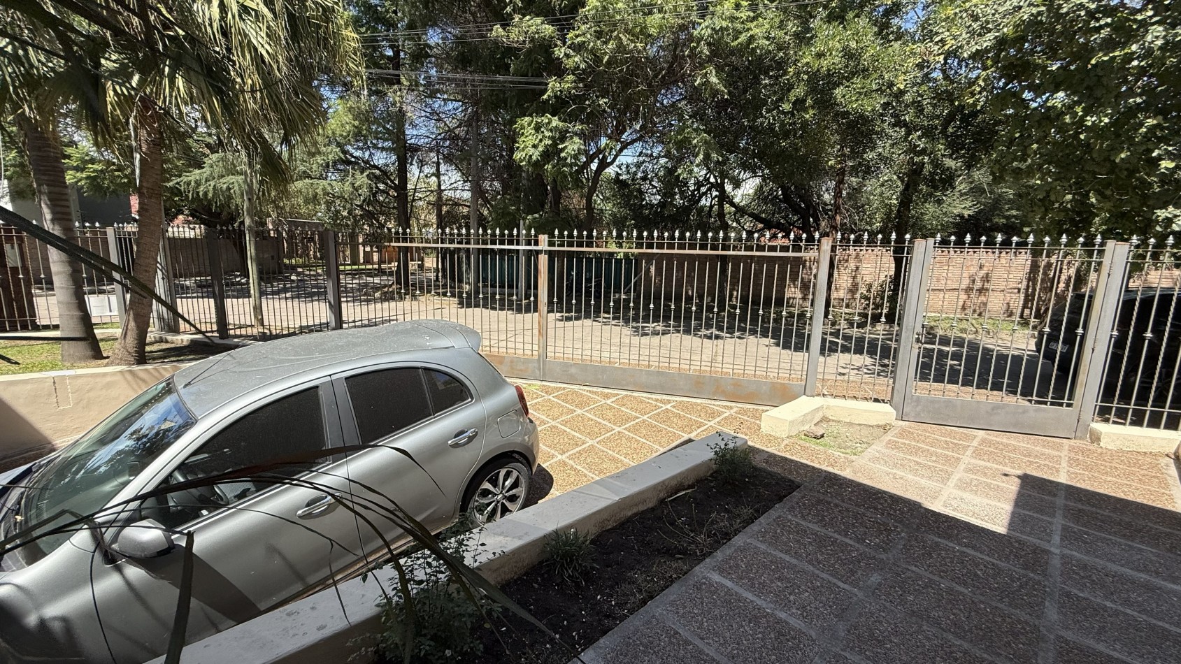 Importante propiedad en Granja de Funes