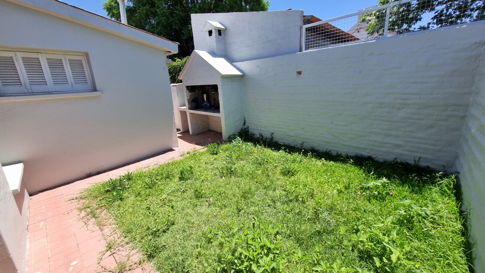 PH en complejo cerrado con PATIO Y ASADOR