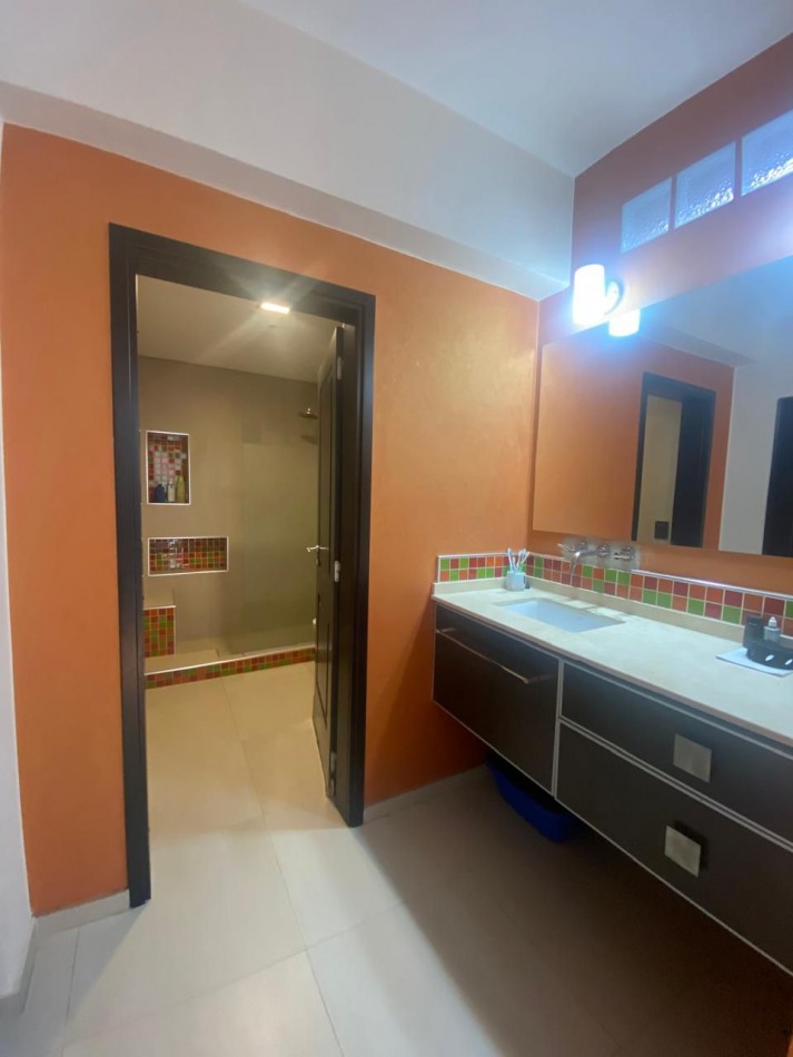 ESPECTACULAR PROPIEDAD EN EL CERRO DE LAS ROSAS