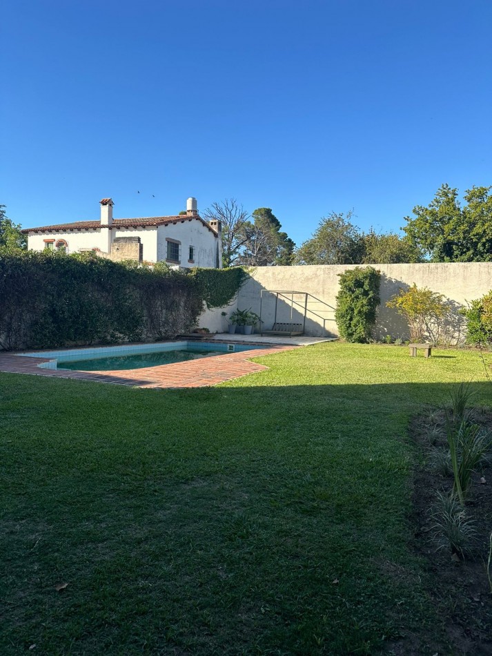 ESPECTACULAR PROPIEDAD EN EL CERRO DE LAS ROSAS