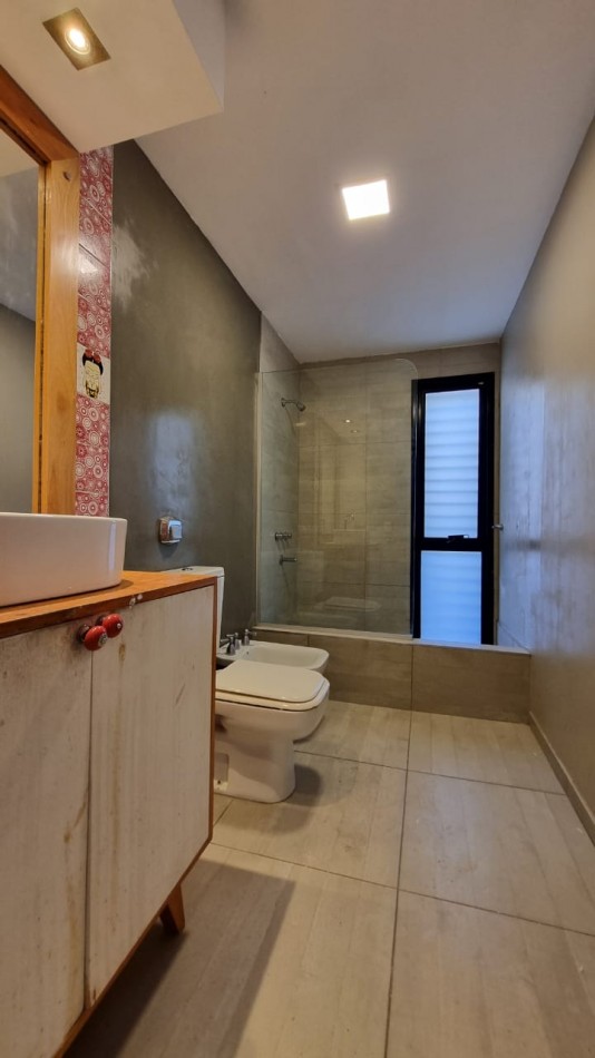 ALQUILER UNQUILLO!! (ZONA MENDIOLAZA KM16)