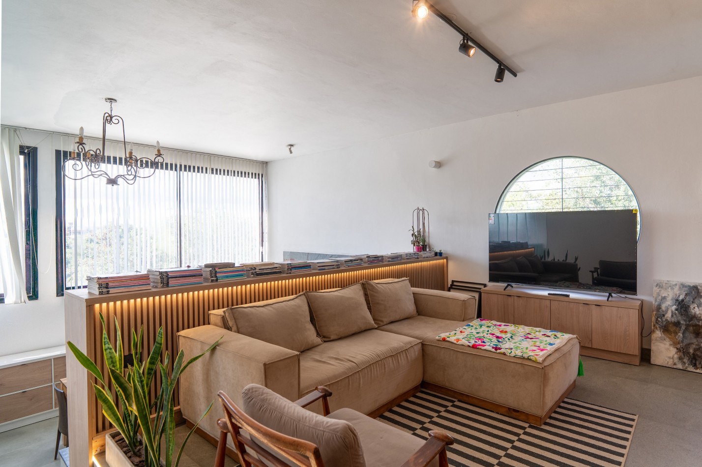 FRENA ACA! Vivi en naturaleza a minutos de la ciudad!