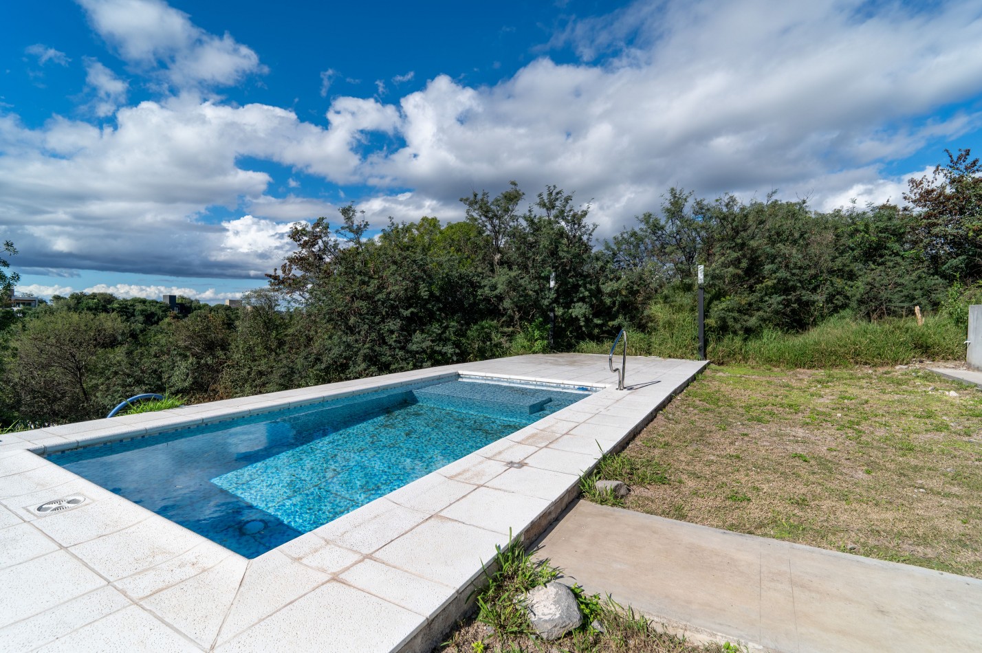 FRENA ACA! Vivi en naturaleza a minutos de la ciudad!