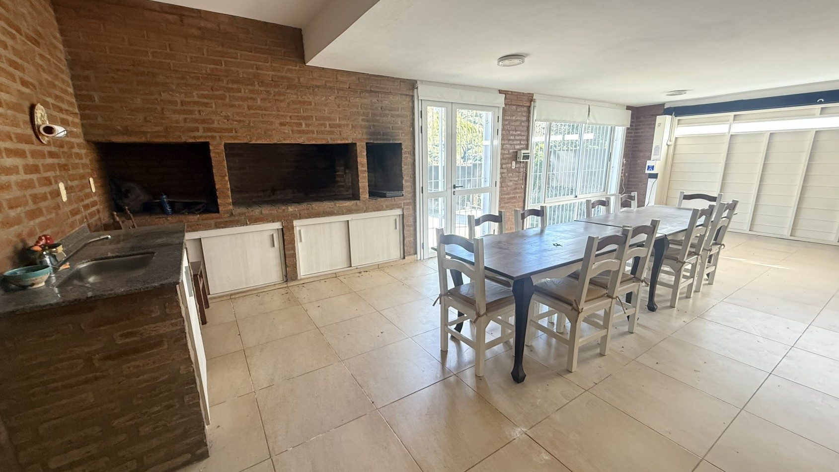 Queres vista? Compra esta casa!