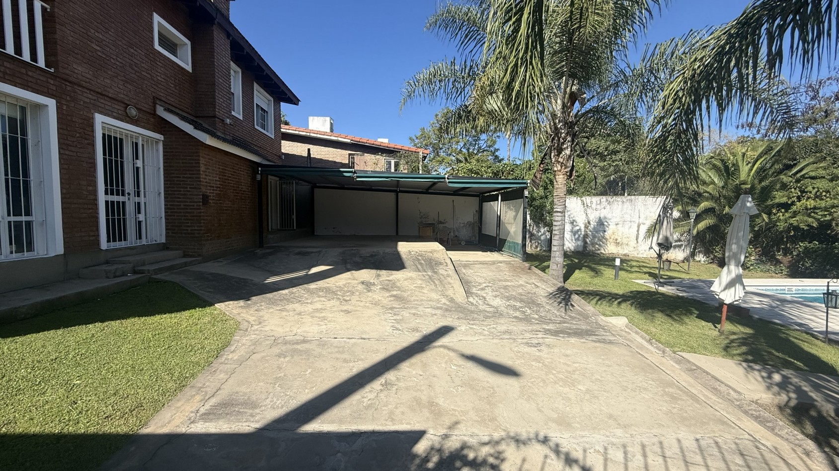 Queres vista? Compra esta casa!