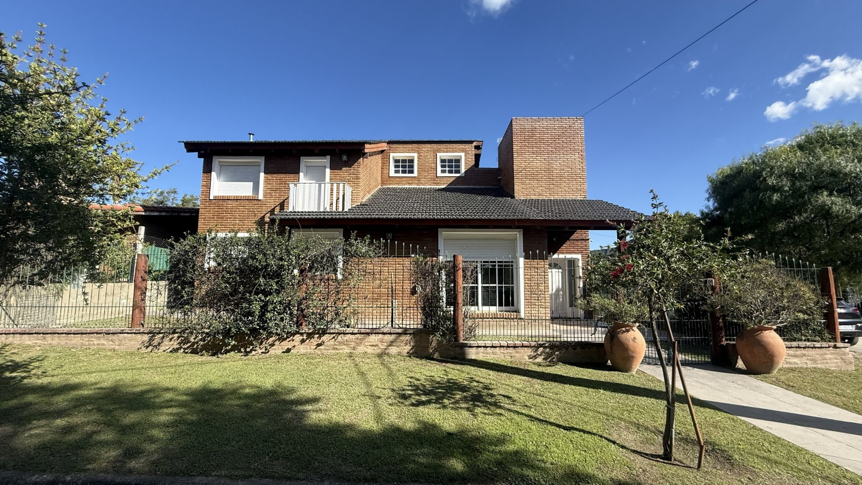 Queres vista? Compra esta casa!