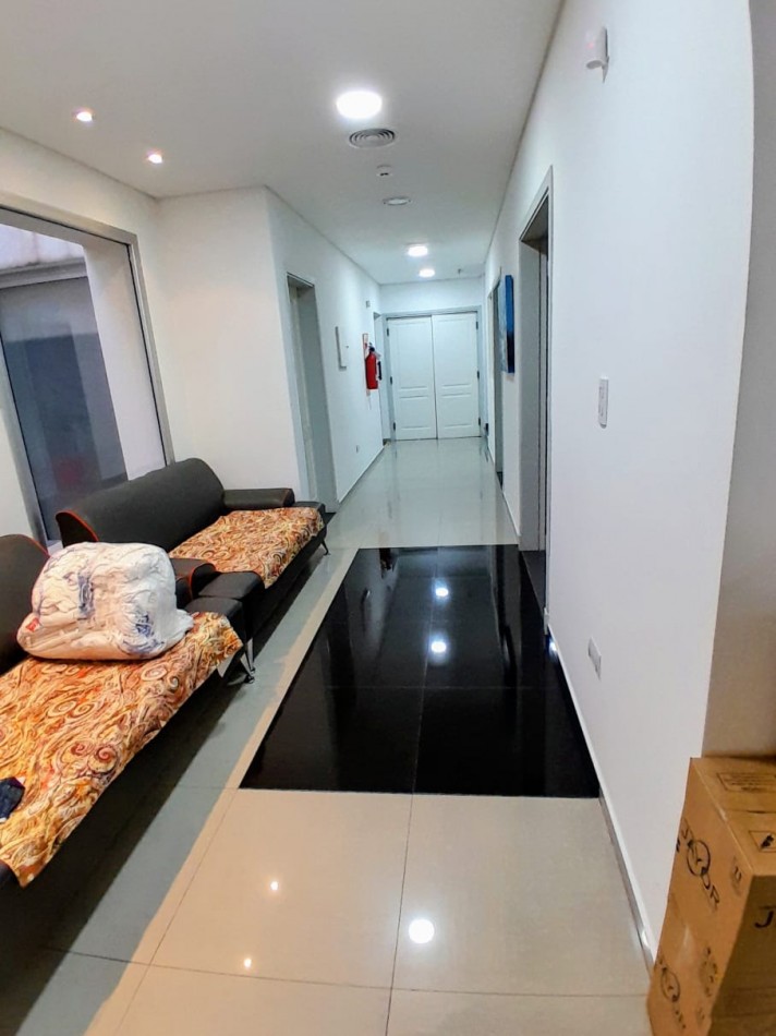 IMPECABLE! SE VENDE IMPORTANTE CLINICA EN FUNCIONAMIENTO