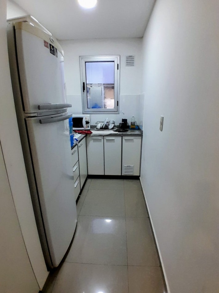 IMPECABLE! SE VENDE IMPORTANTE CLINICA EN FUNCIONAMIENTO