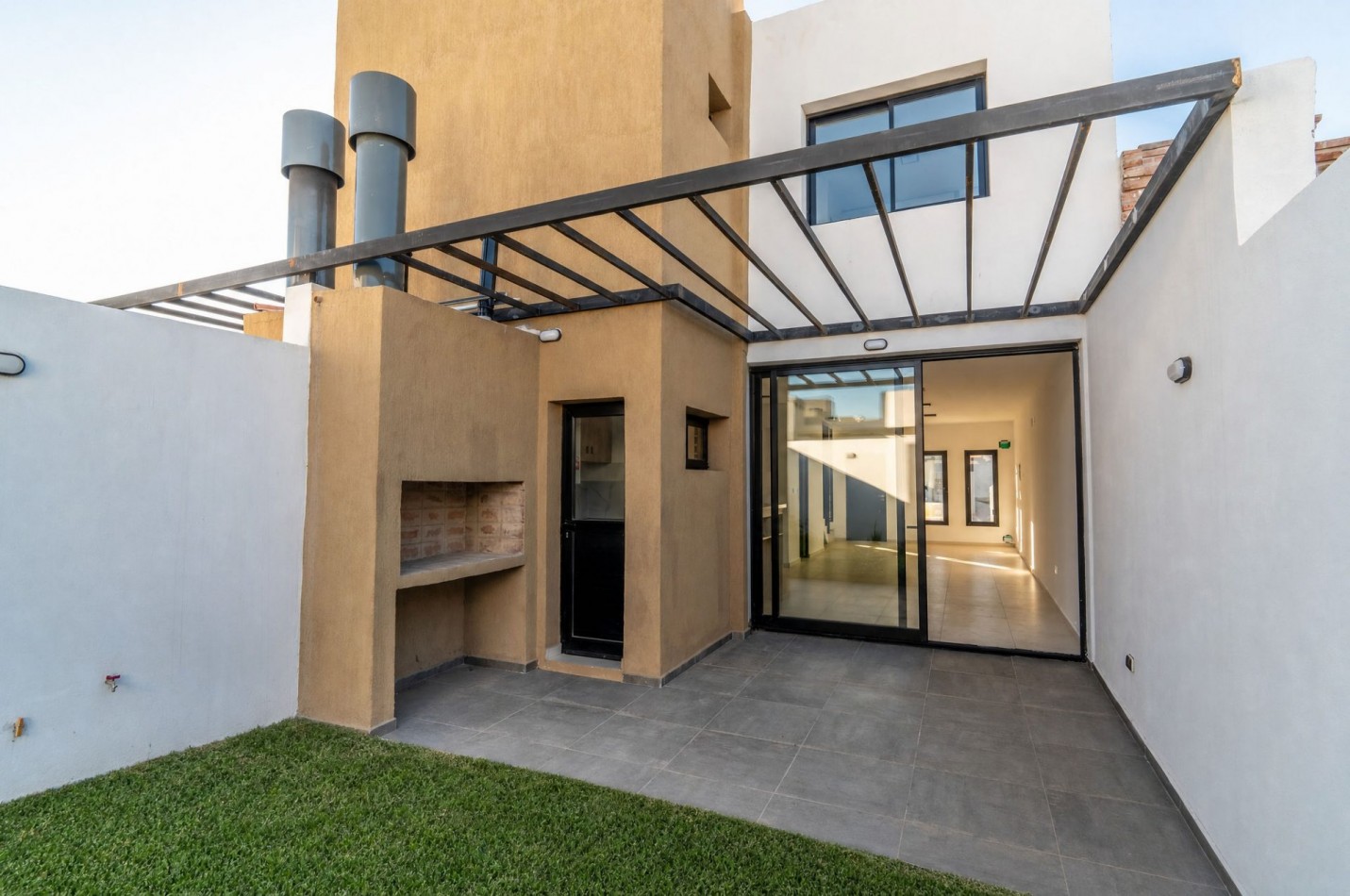 Duplex a precio de depto en Docta