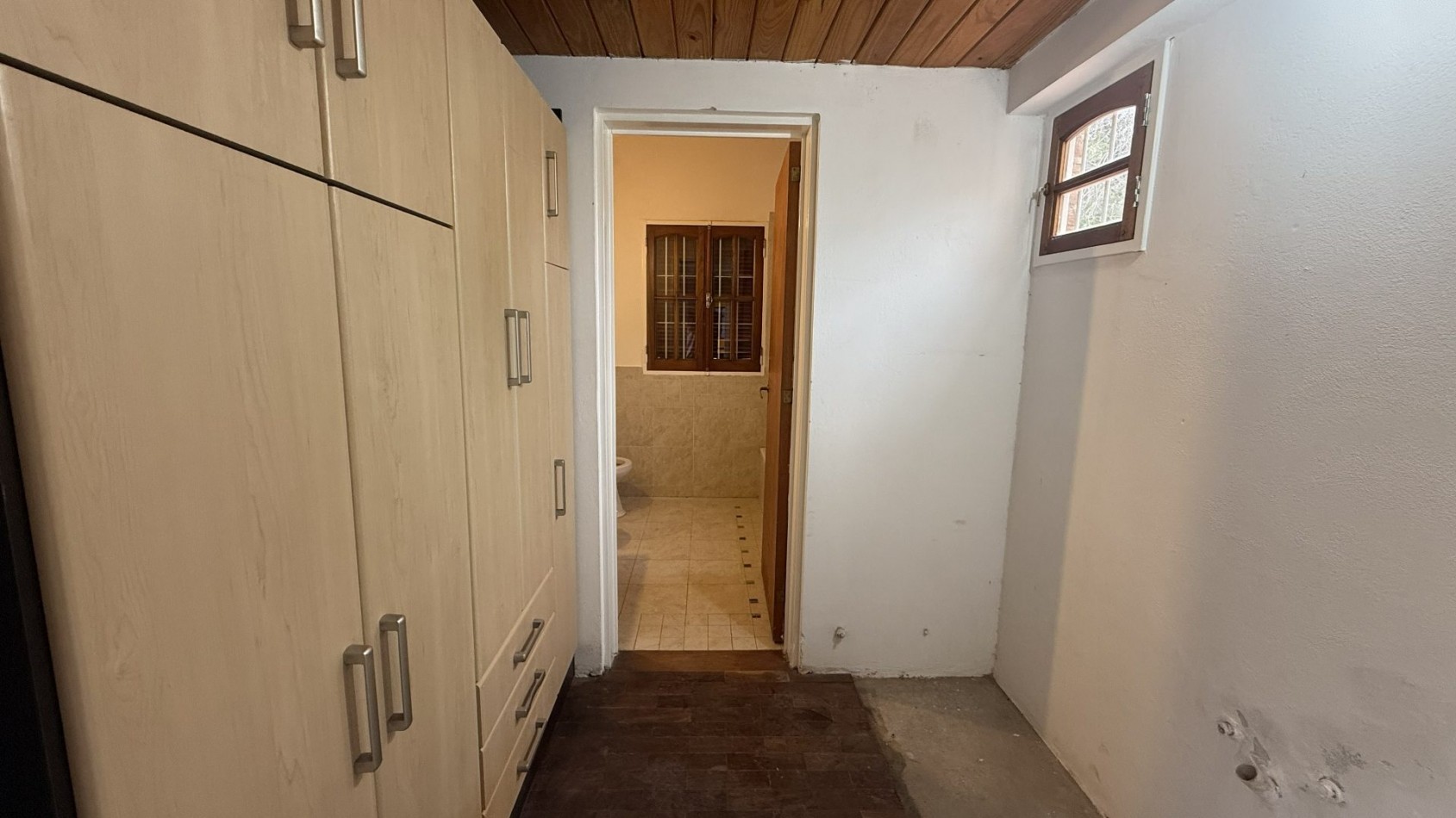 ALQUILO CASA EN MENDIOLAZA CENTRO