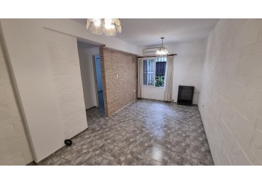 Alta cba! A 1 cuadra de la Plaza! EXPENSAS BAJAS