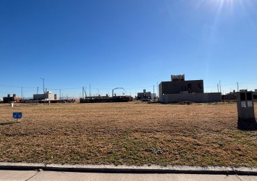 LOTE APTO DUPLEX EN CAMPOS DE MANANTIALES
